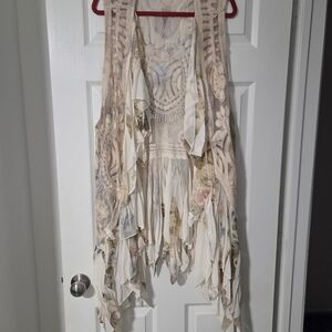 Origami Apparel sleeveless floral duster kimono vest w/chiffon ruffles. Plus